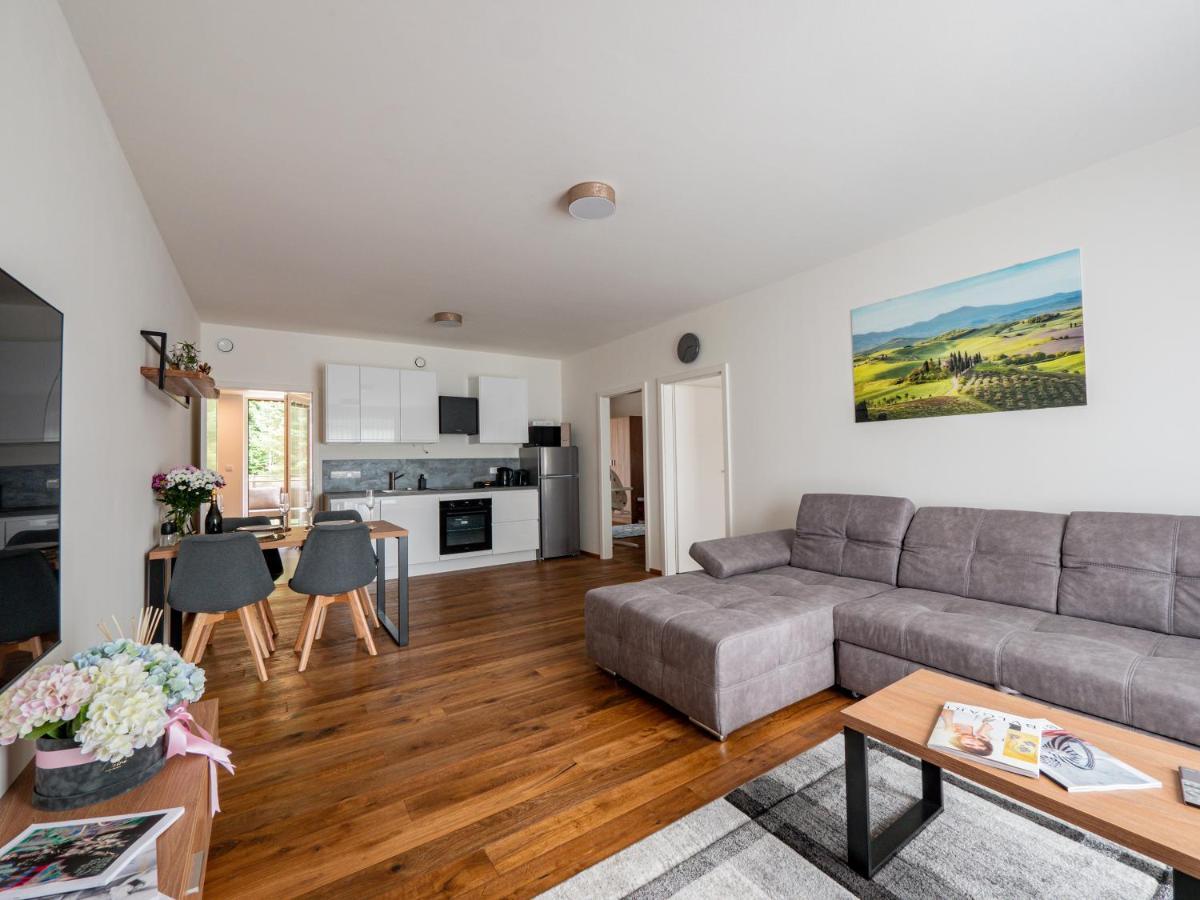 Apartmany Resort Vrchlabi Luaran gambar